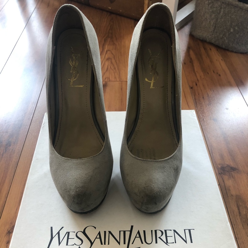 Grey Suede YSL pump heels. Comfy.
